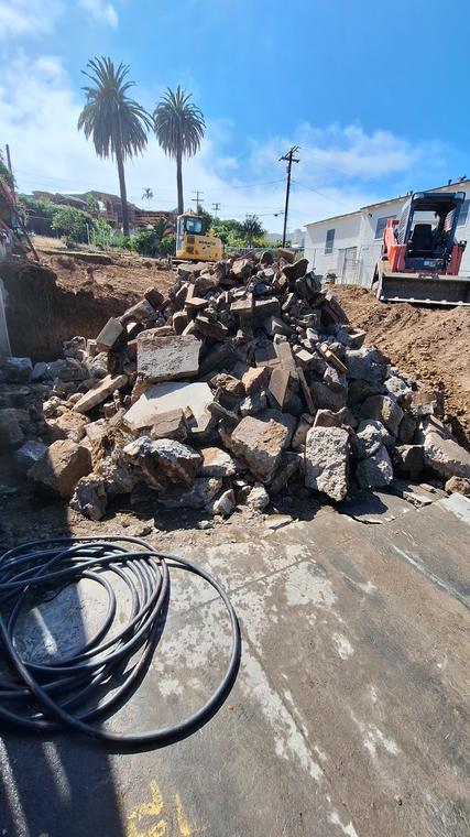 Concrete break and haul-off